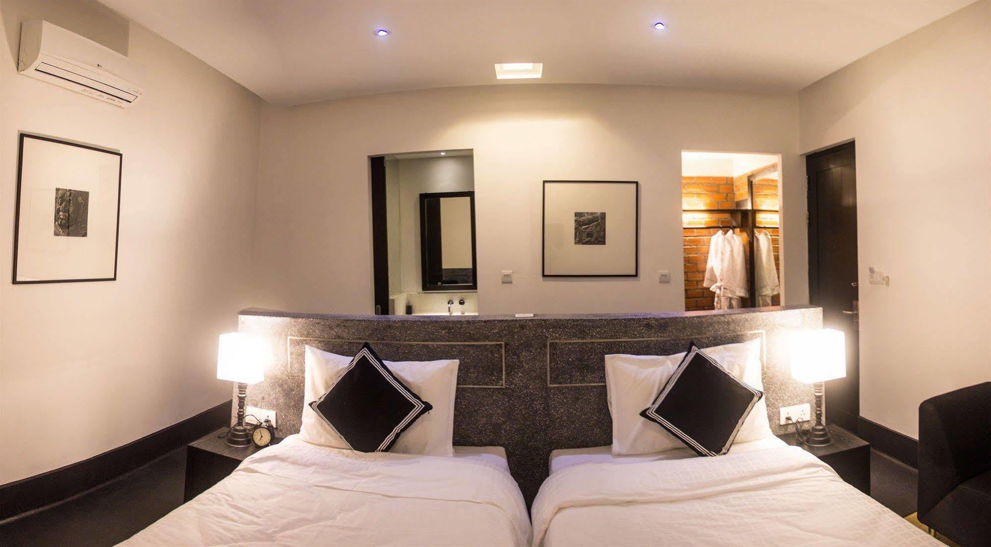 Hotel Ofuro Пном Пен Екстериор снимка