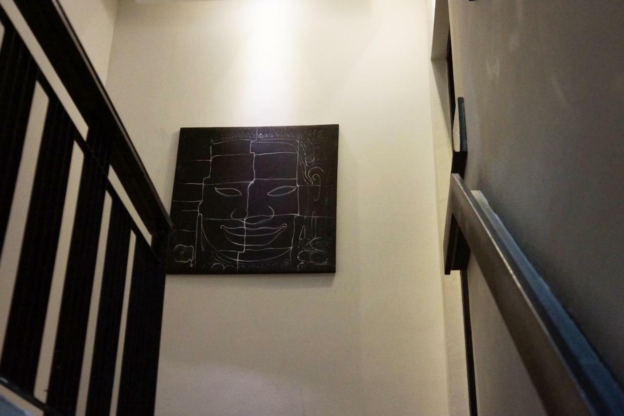 Hotel Ofuro Пном Пен Екстериор снимка